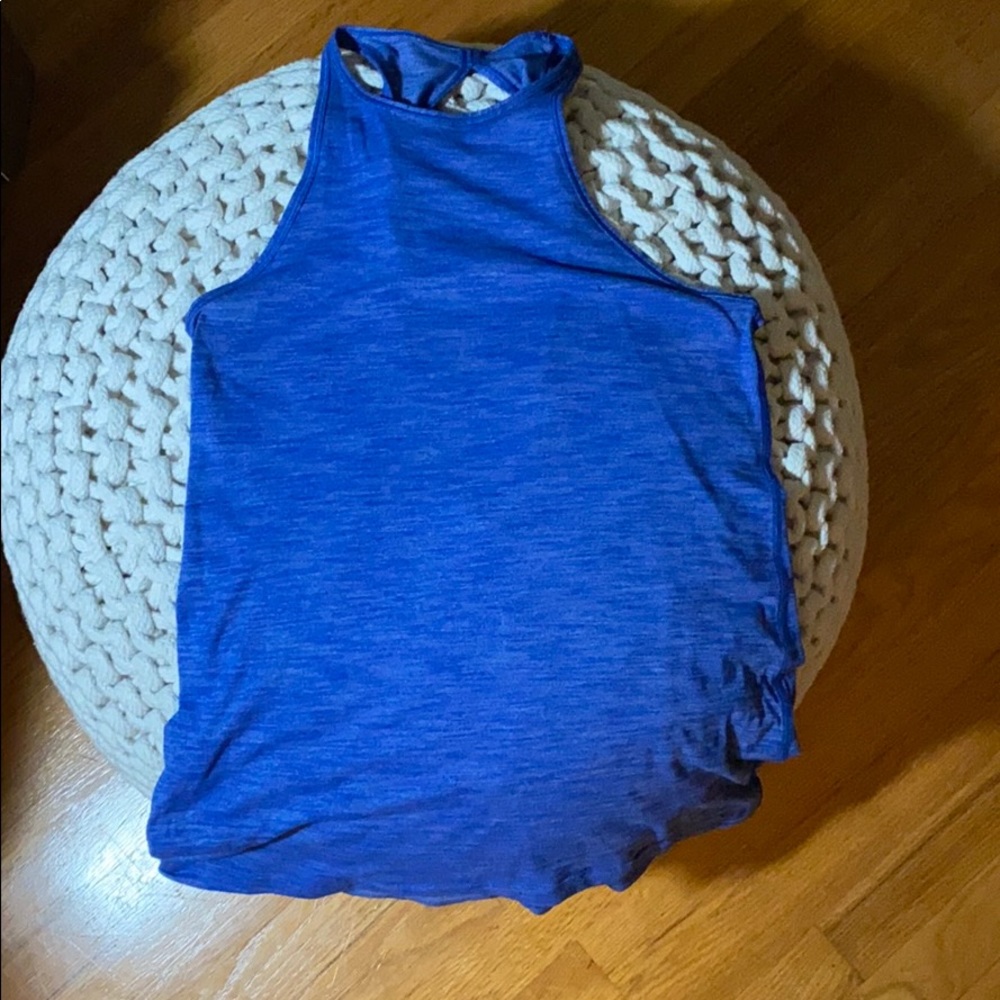 Lululemon high neck tank top